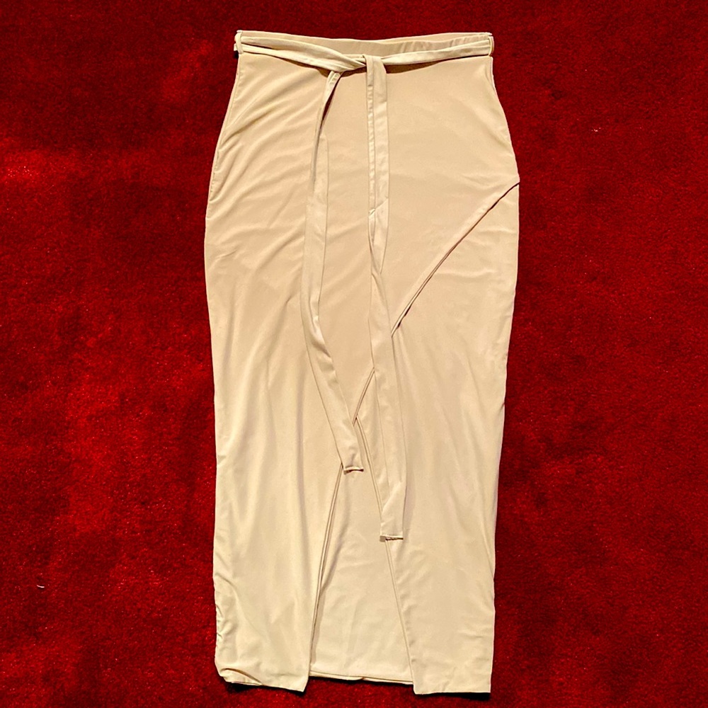 Windsor Asymmetrical Cream Skirt - Picture 2 of 10